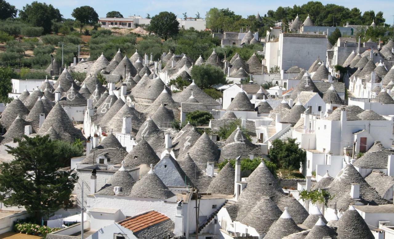 Antiche Mura Apartments "Nel Cuore Della Puglia"Bivani, Cucina, Terrazzo Turi Exterior foto